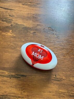 Red and White #1 MOM Heart headphones with aux